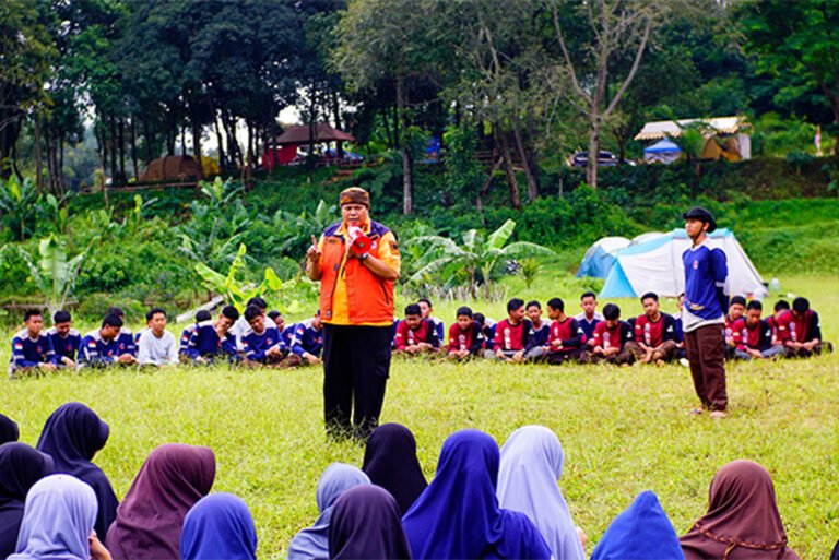 Mukhayyam Tarbawi 2025: Latihan Dasar Kepemimpinan dan Kenaikan Pangkat Pramuka Bantara & Laksana