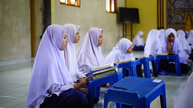 Baitul Qur'an Subang | Berakhlaq Qur'ani, Berbadan Sehat, Berpengetahuan Luas, Berbahasa Internasional